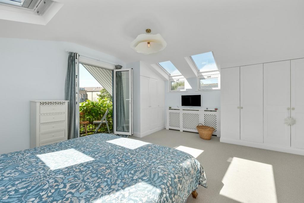 Principal Bedroom