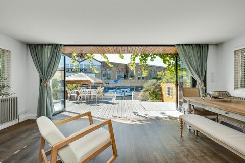 3 bedroom detached house for sale, The Island, Thames Ditton, Surrey, KT7