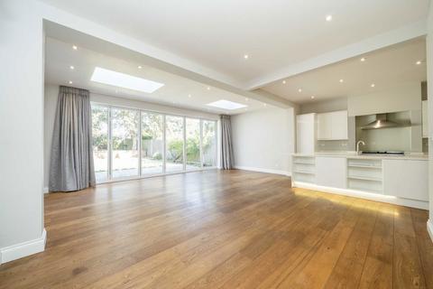 5 bedroom house for sale, Lynton Road, London W3