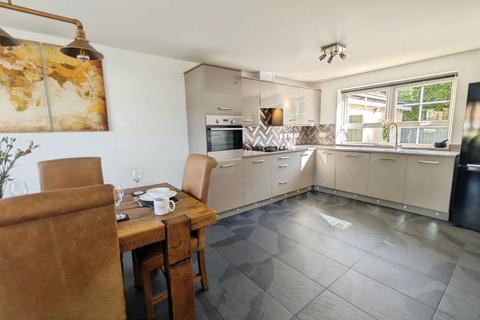 38 Niven Drive, Tonna, Neath, SA11 3FA