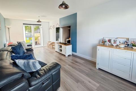 38 Niven Drive, Tonna, Neath, SA11 3FA