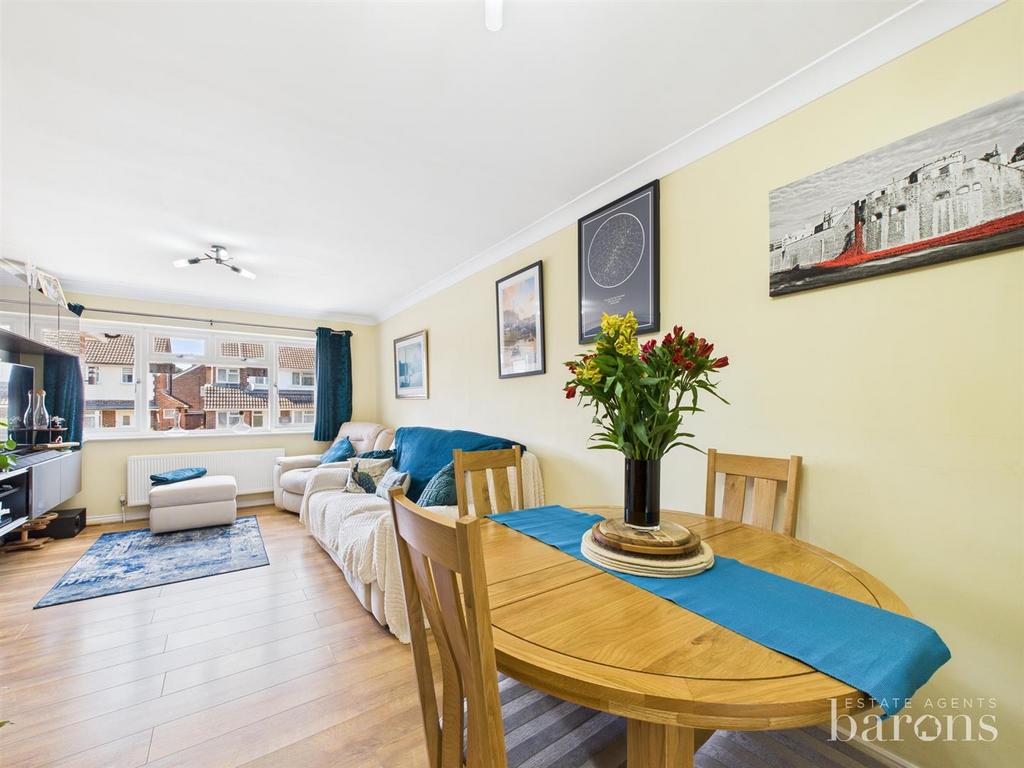 CAM05500 G0-PR0075-STILL003.jpg