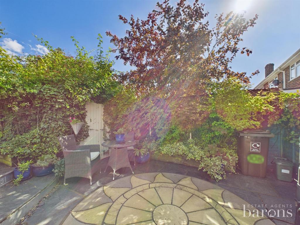 CAM05500 G0-PR0075-STILL010.jpg