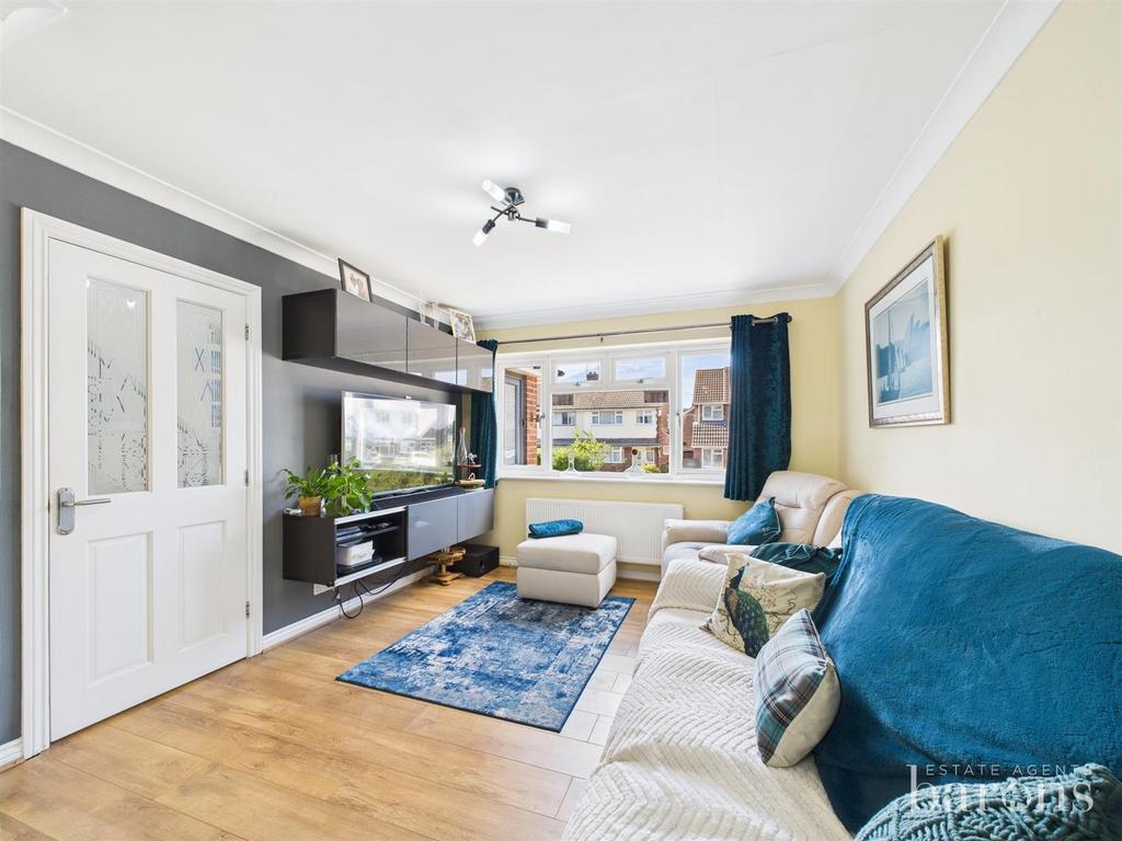 CAM05500 G0-PR0075-STILL001.jpg