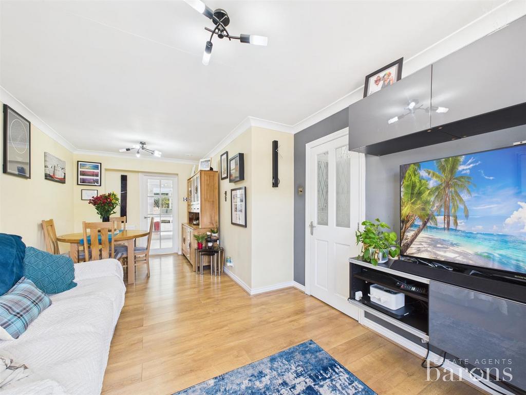 CAM05500 G0-PR0075-STILL004.jpg