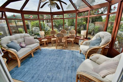 3 bedroom detached house for sale, Glenmoor Road, West Parley, Ferndown, BH22