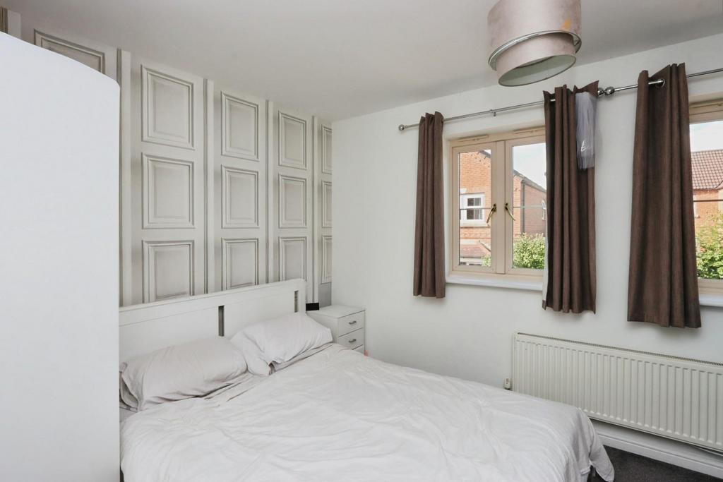 BED 1 03.jpg
