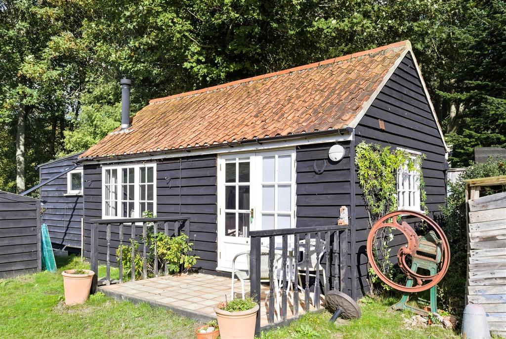 88 Southwold Road 11.jpg