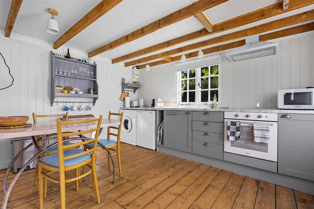 88 Southwold Road 36.jpg