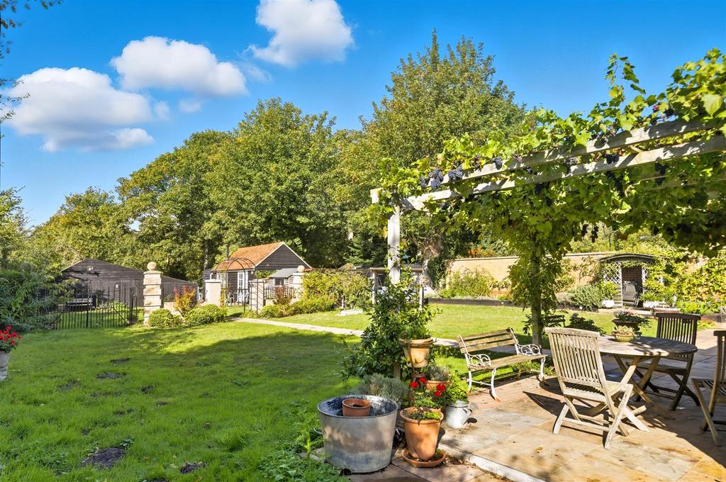 88 Southwold Road 9.jpg