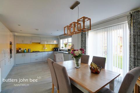 undefined, Walter Rhodes Close, Crewe
