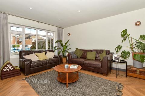 3 bedroom detached house for sale, Norrington Road, Maidstone ME15