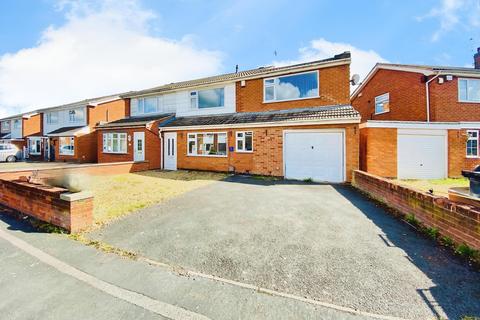5 bedroom semi-detached house for sale, The Meadows, East Goscote, LE7