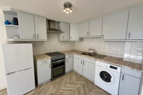 1 bedroom flat for sale, Nightingale Lodge, London W9