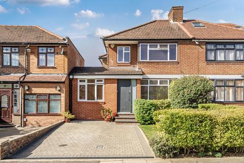 4 bedroom semi-detached house for sale, Kynance Gardens, Stanmore HA7