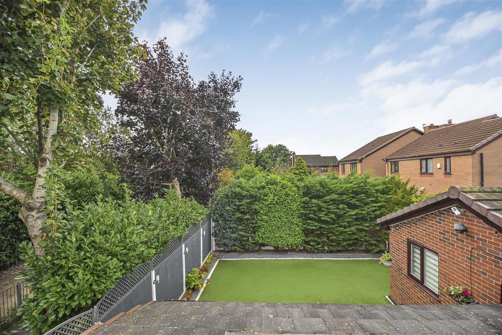 15 Broadwell Drive View to Rear.jpg