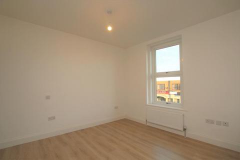 Studio to rent, Gloucester Road, Bristol BS7