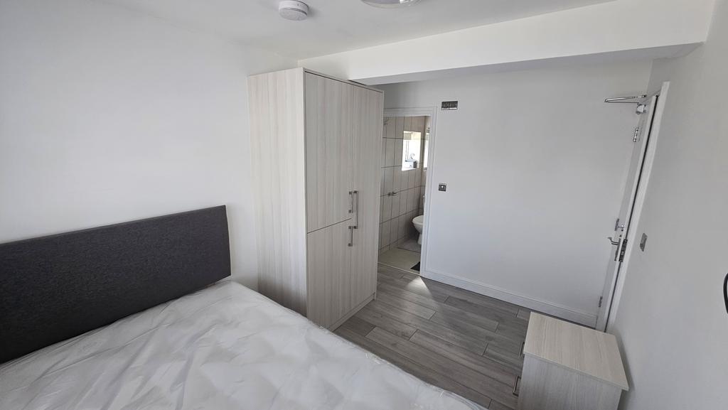 Room 5