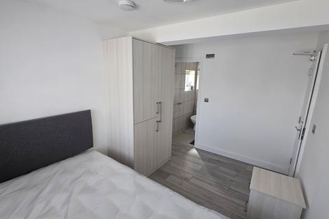 undefined, Rambler Close, Taplow SL6