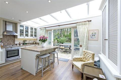 22 Reform Street, London, SW11 5AJ