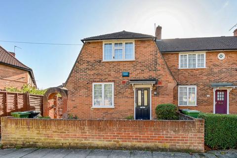 2 bedroom semi-detached house for sale, Sundew Avenue, Shepherd's Bush, London, W12
