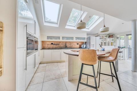 13a Anton Road, Andover, SP10 2EN