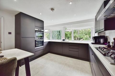 2 bedroom maisonette for sale, Clement Court, Maidstone ME16