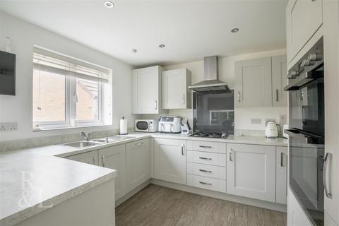 4 bedroom house for sale, Hawksbeard Close, Tamworth