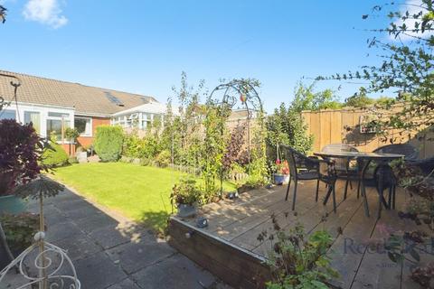 2 bedroom bungalow for sale, Irongate, Preston PR5