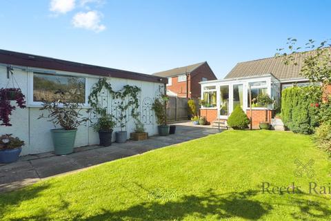 2 bedroom bungalow for sale, Irongate, Preston PR5