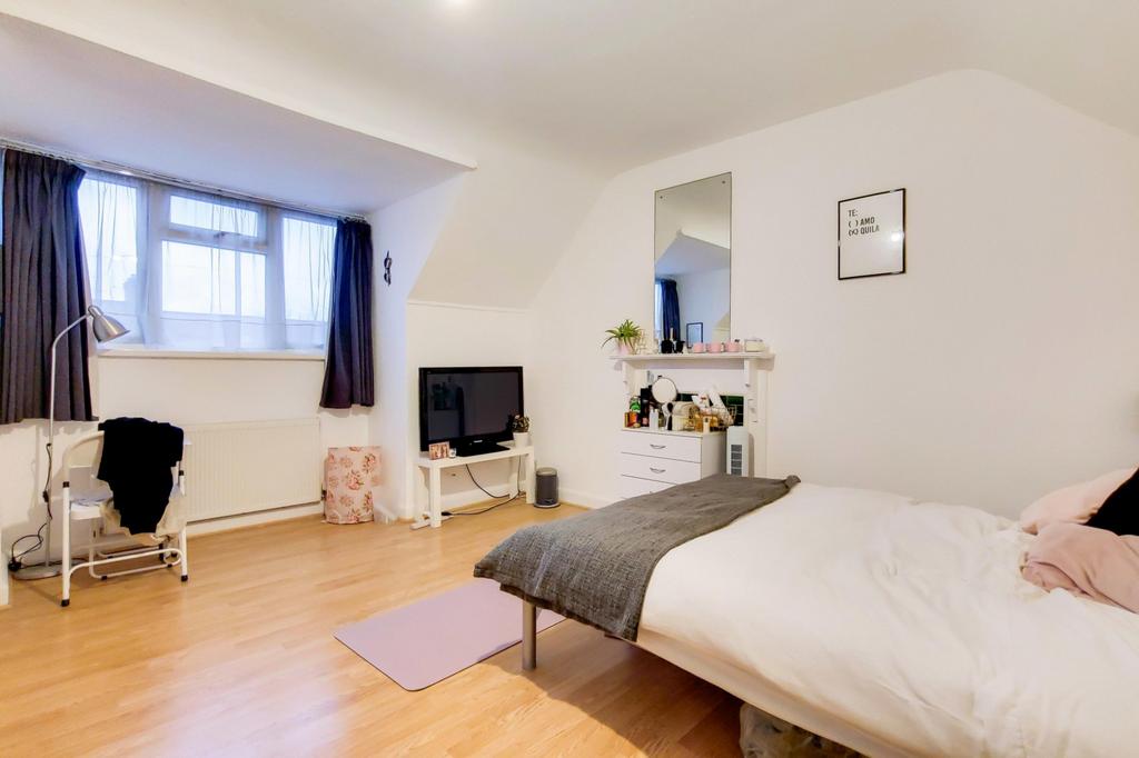 Bedroom4