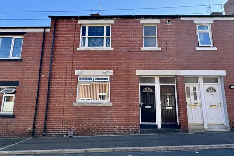 2 bedroom ground floor flat for sale, Ilchester Street, Seaham, County Durham, SR7