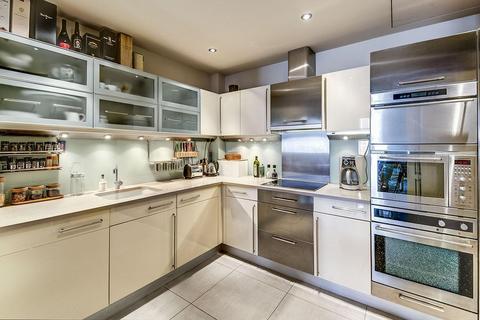 2 bedroom flat to rent, Hans Crescent, Knightsbridge, London, SW1X