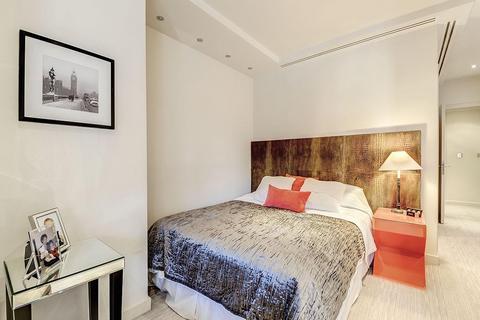 2 bedroom flat to rent, Hans Crescent, Knightsbridge, London, SW1X
