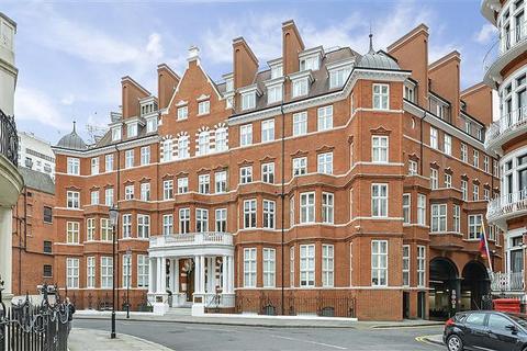 2 bedroom flat to rent, Hans Crescent, Knightsbridge, London, SW1X