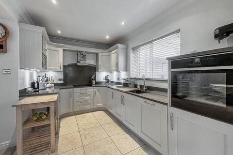 undefined, Scholes Lane, Prestwich, M25