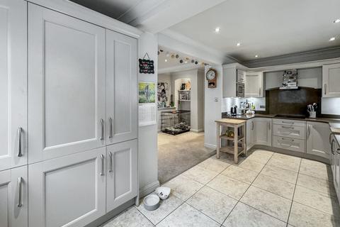 undefined, Scholes Lane, Prestwich, M25