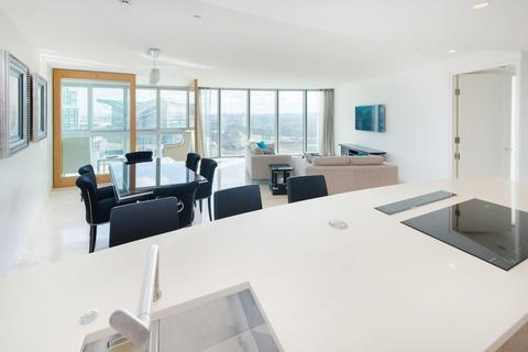 2 bedroom flat to rent, The Tower, St. George Wharf, Vauxhall, SW8