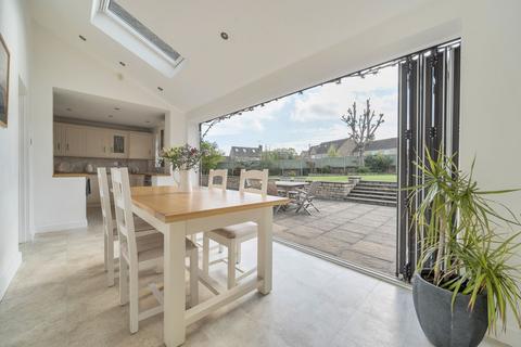 4 bedroom detached house for sale, West Hay Grove, Cirencester GL7