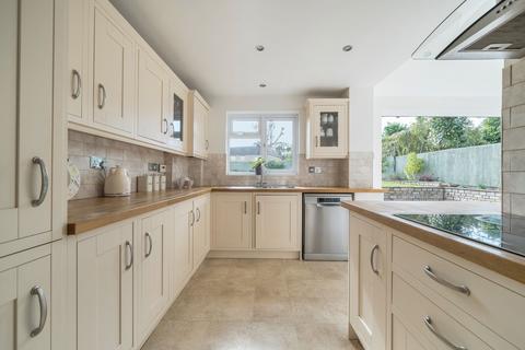 4 bedroom detached house for sale, West Hay Grove, Cirencester GL7