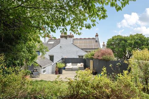 3 bedroom terraced house for sale, Falmouth