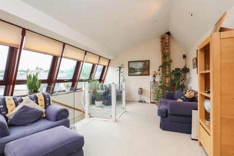 4 bedroom detached house for sale, Sunnyvale Avenue, Sheffield, S17