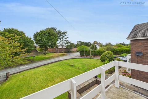 undefined, Upton Lane, Upton, CH2