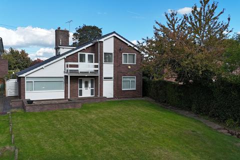 Upton Lane, Upton, CH2