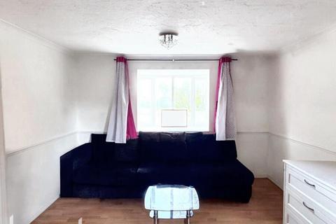undefined, Gade Close, Hayes