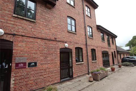 Office to rent - East Grinstead, West Sussex