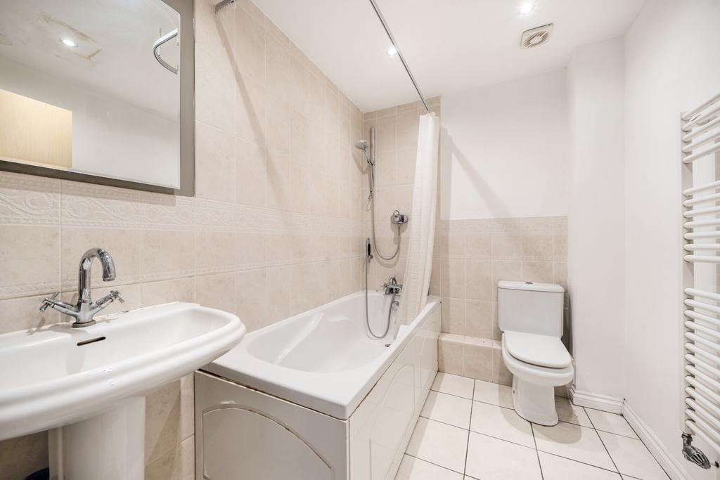 1356208-5-68c9b92...