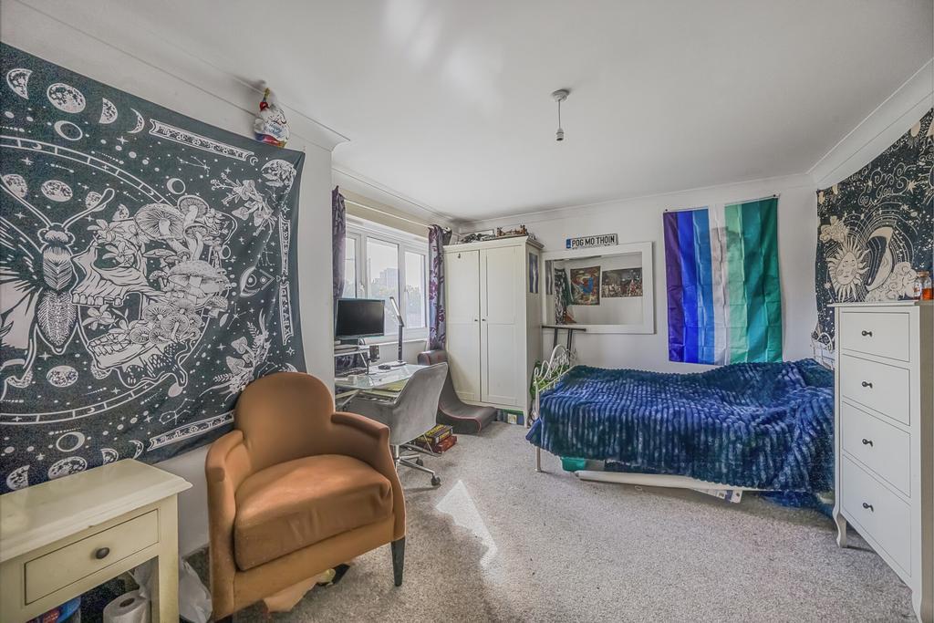 1356208-18-68c9bd...