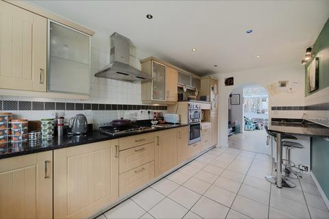 undefined, Rickmansworth Road, Watford, Hertfordshire