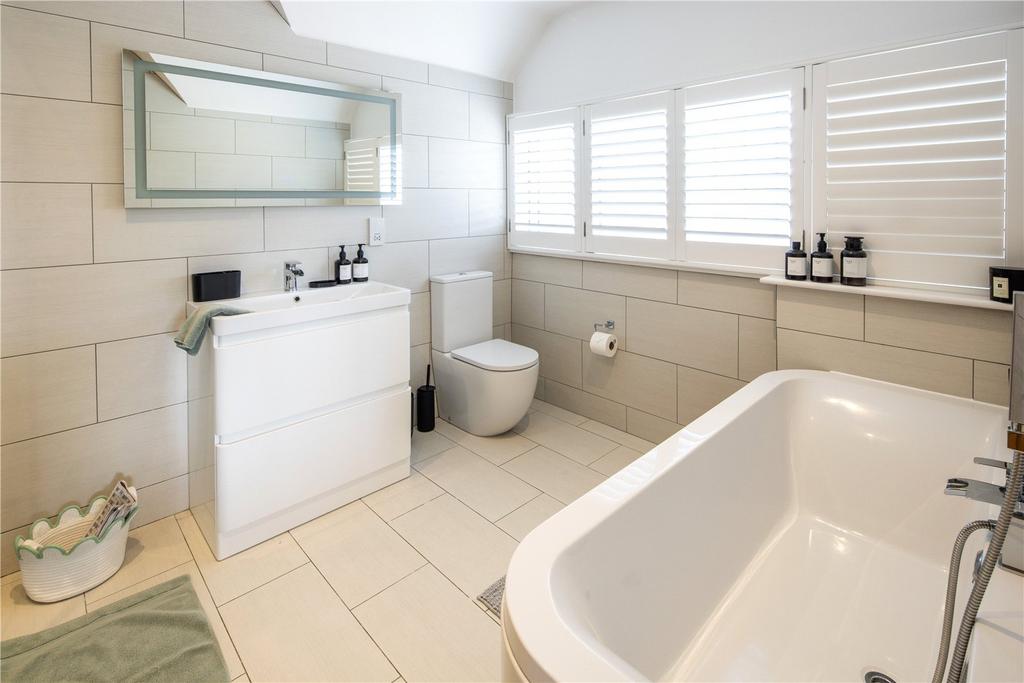 Ensuite